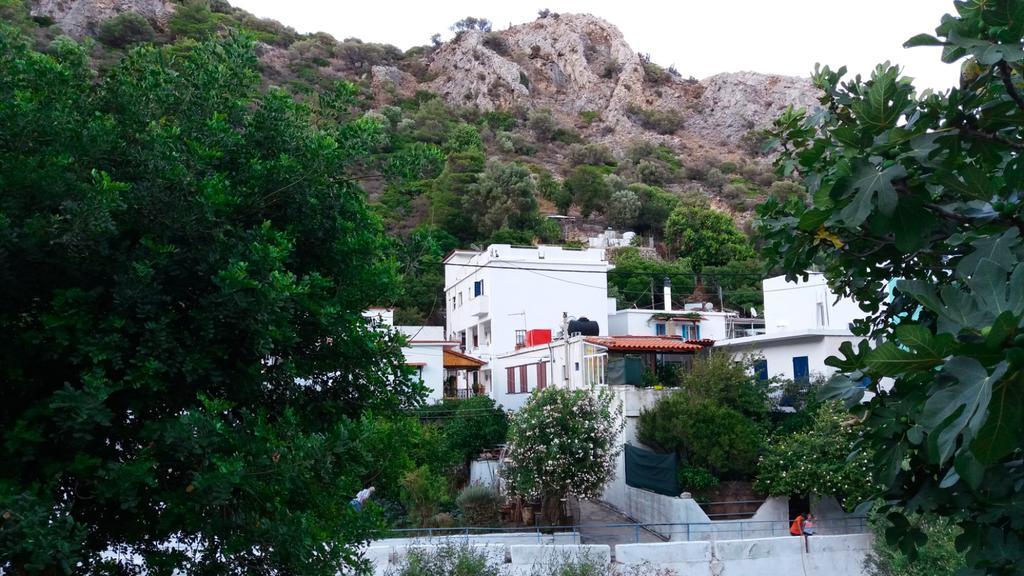 Iasonas Rooms Agios Kirykos  Exterior photo
